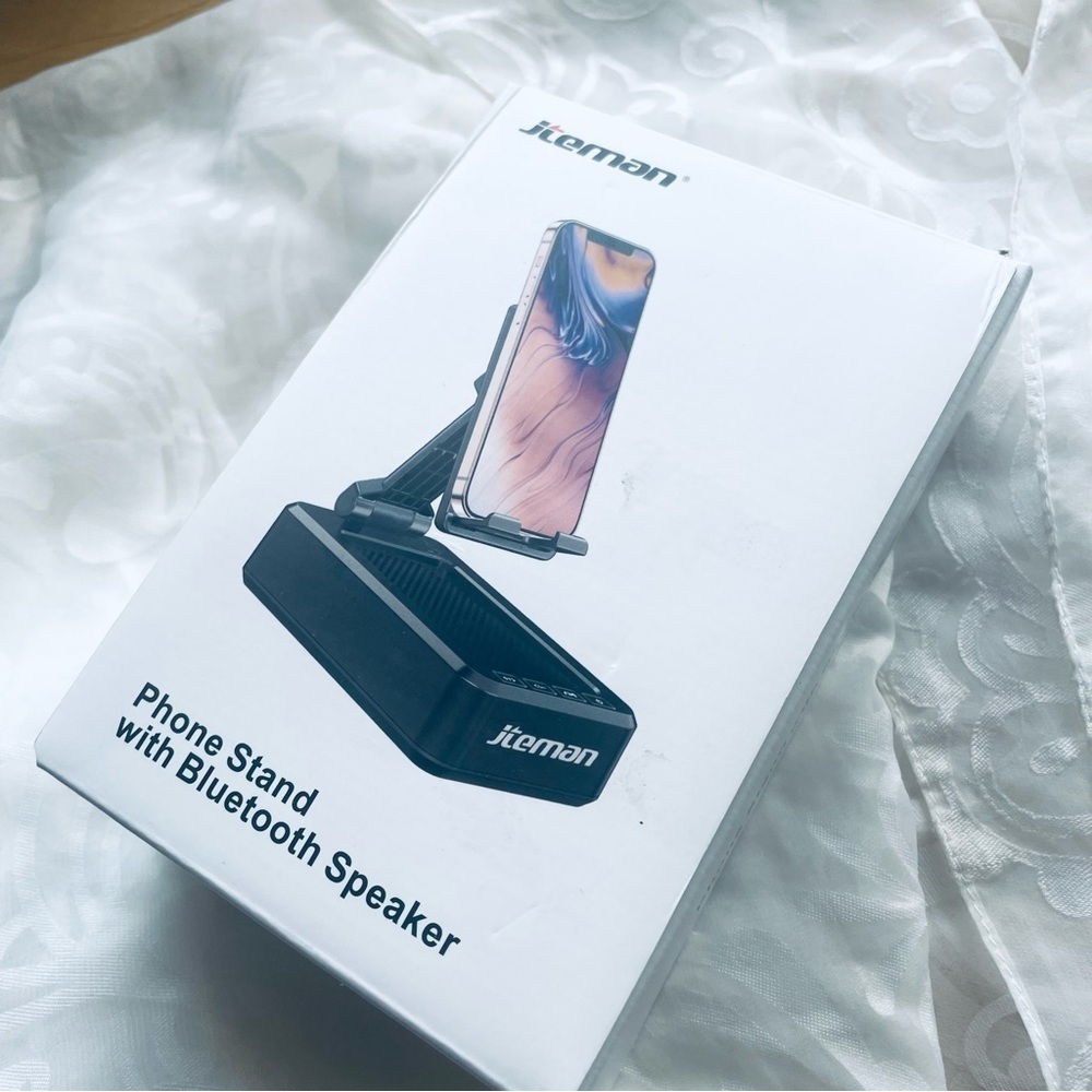 JTEMAN Cell Phone Stand with Bluetooth Speaker – New in Box